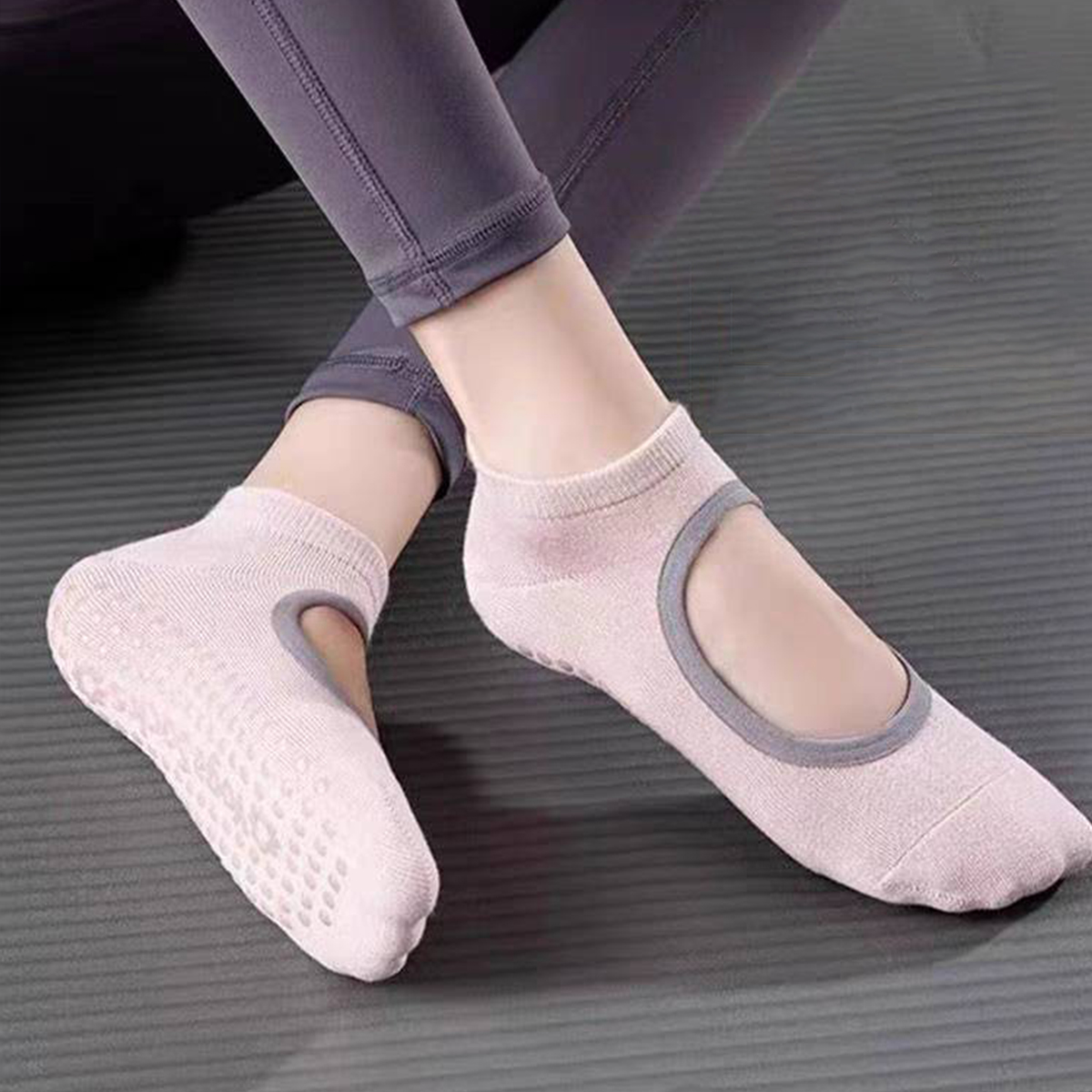Non-Slip Yoga Socks for Women  - Pilates Yoga &A review and price
